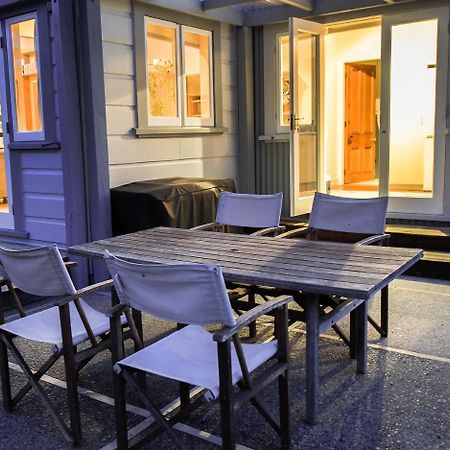 Villa The Vicarage Martinborough Exterior foto